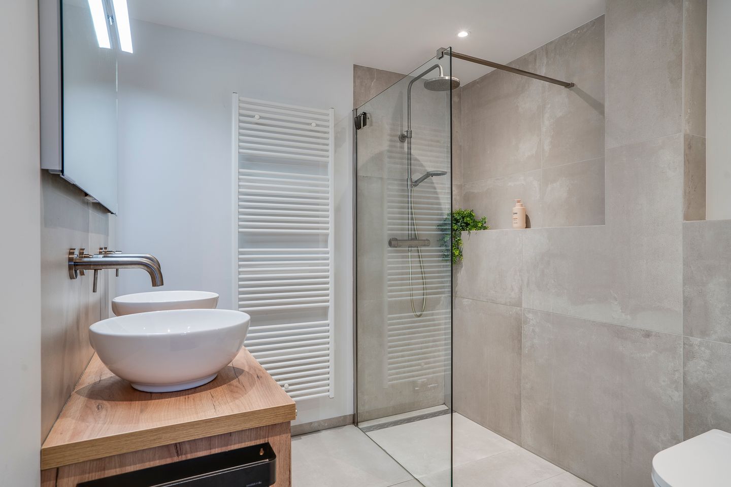 Photo 29 of Limburgstraat 19