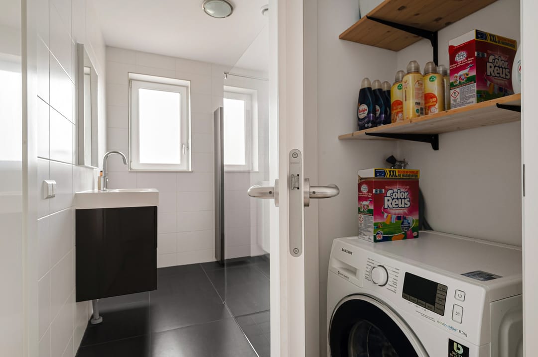 Photo 22 of Edisonstraat 129