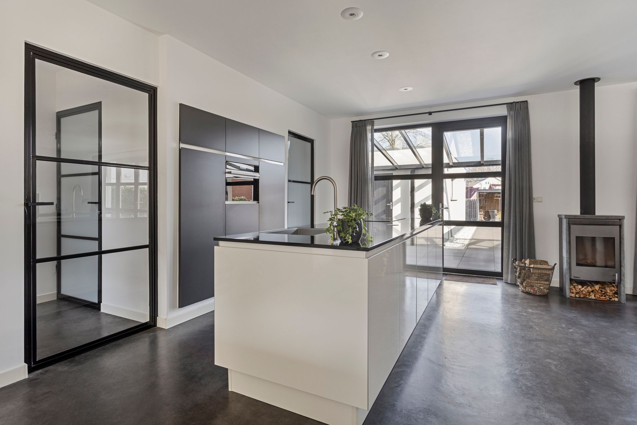 Photo 3 of Blijhamsterstraat 50