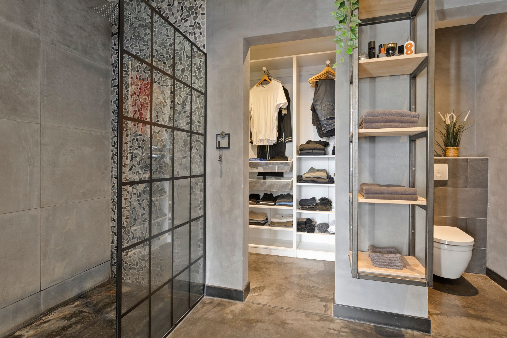 Photo 45 of Blijhamsterstraat 50