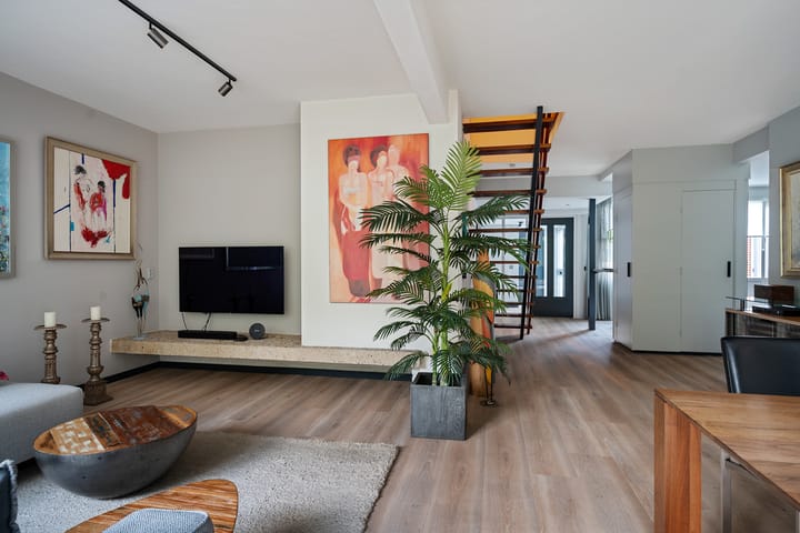 Photo 2 of Laan van de Marel 42