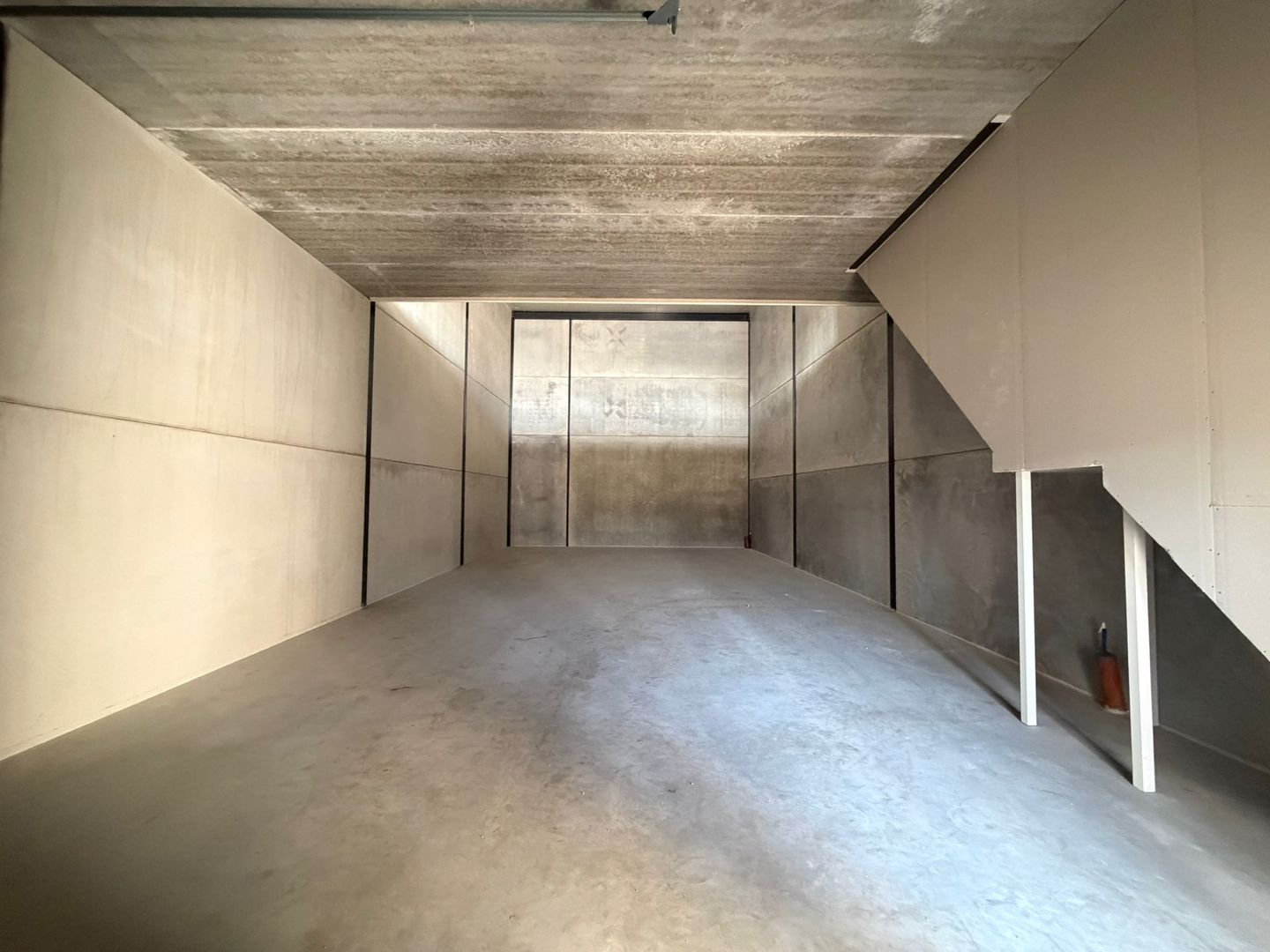 View photo 4 of Kruisbroeksestraat 18-04