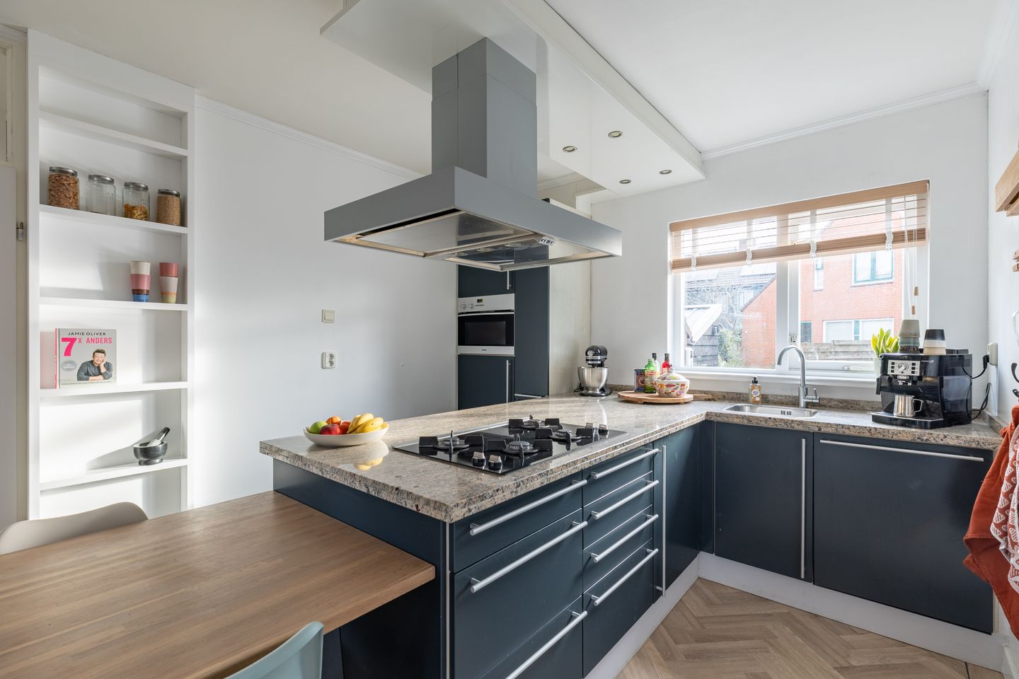 Photo 10 of Haringbuis 60