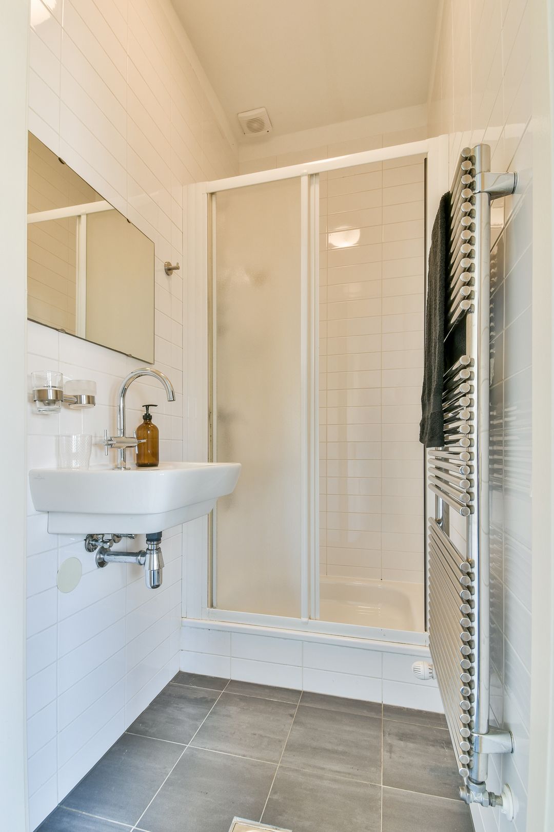 Foto 22 van Tweede Helmersstraat 35-3