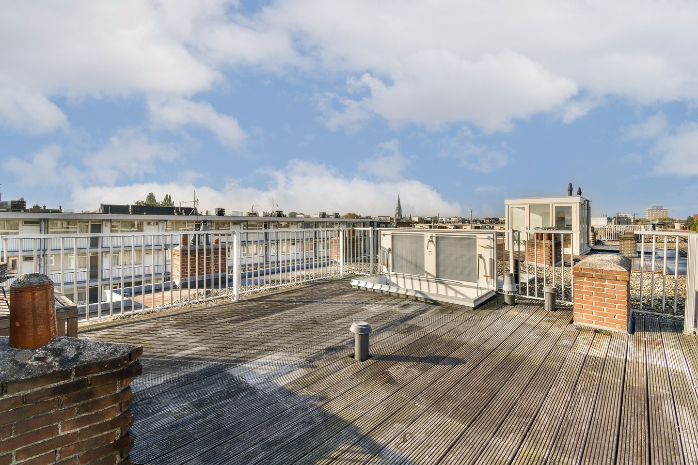 Foto 25 van Tweede Helmersstraat 35-3