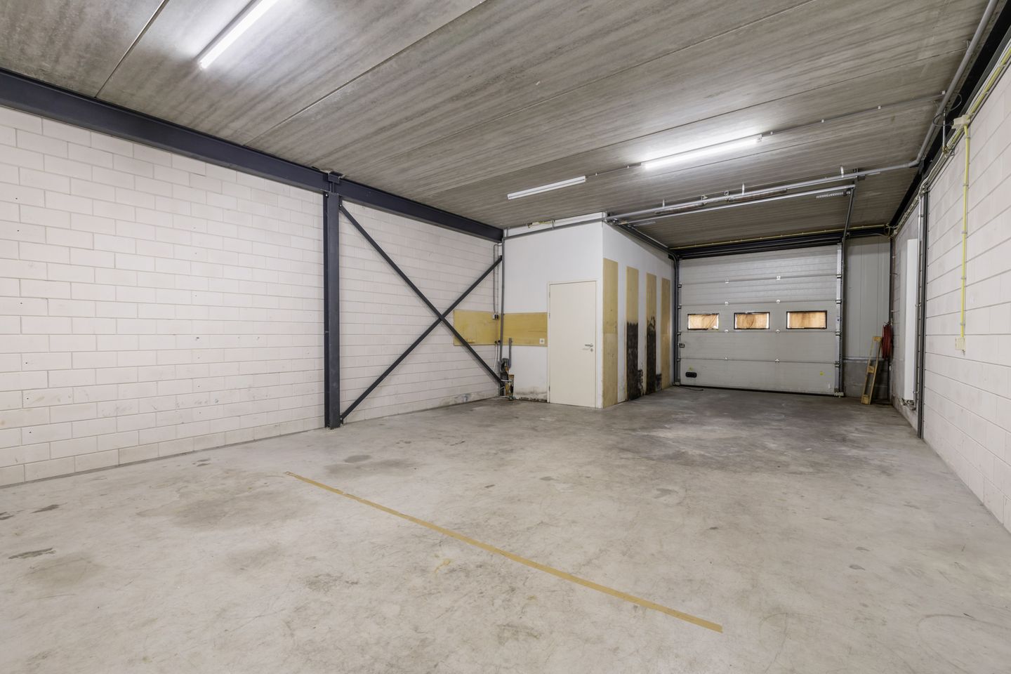 View photo 2 of Zuiderzeelaan 103