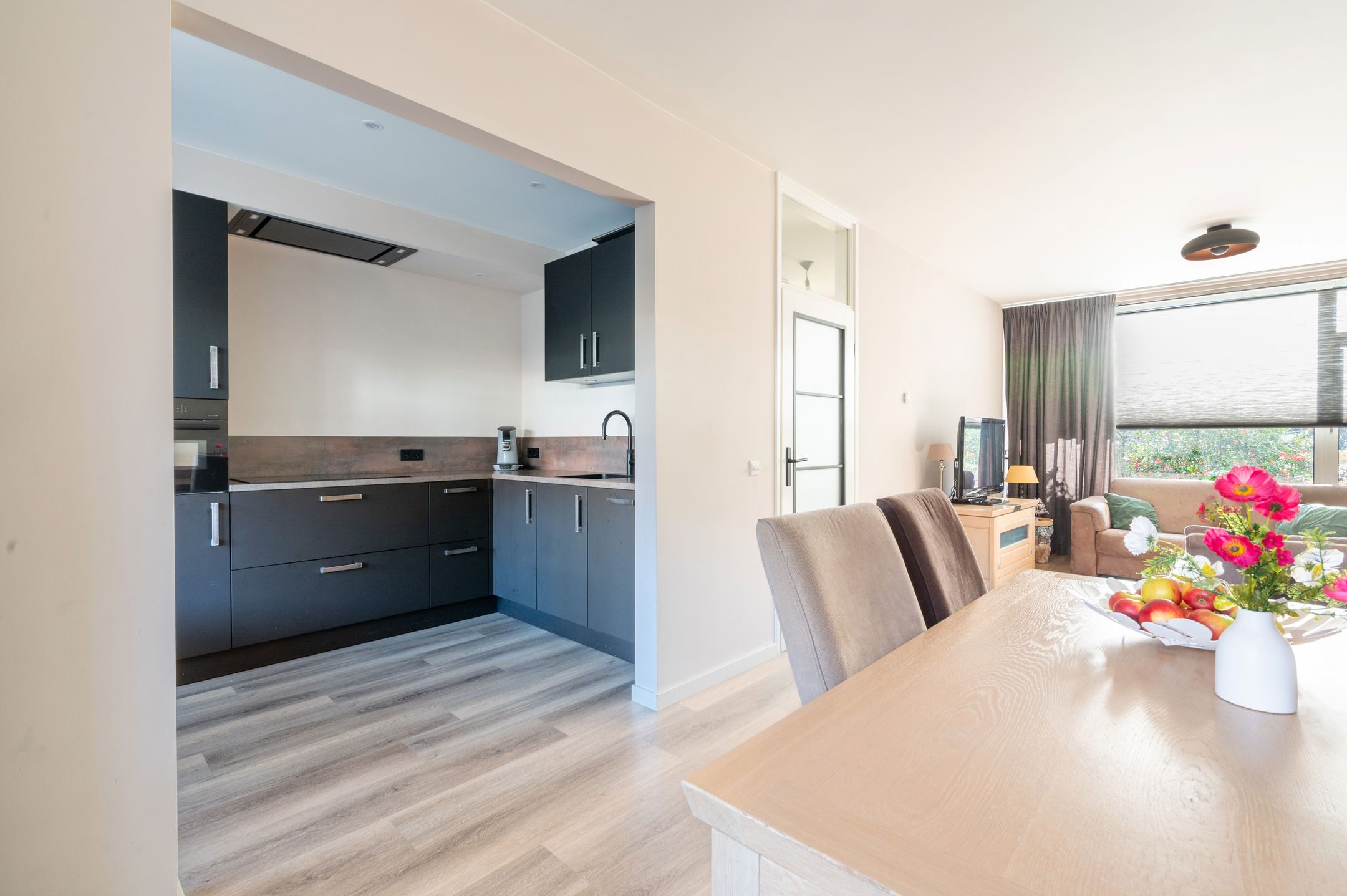 Foto 6 van Kruizemuntstraat 153