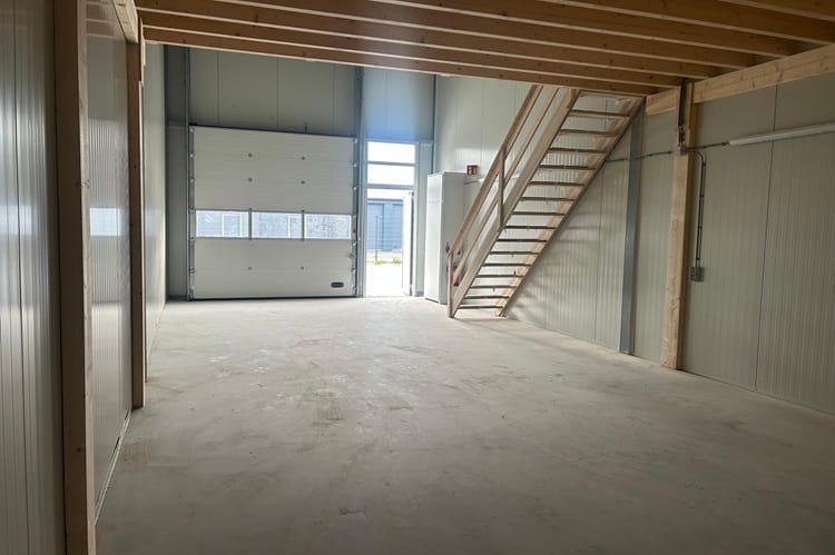 Bekijk foto 3 van Curiestraat 3-4