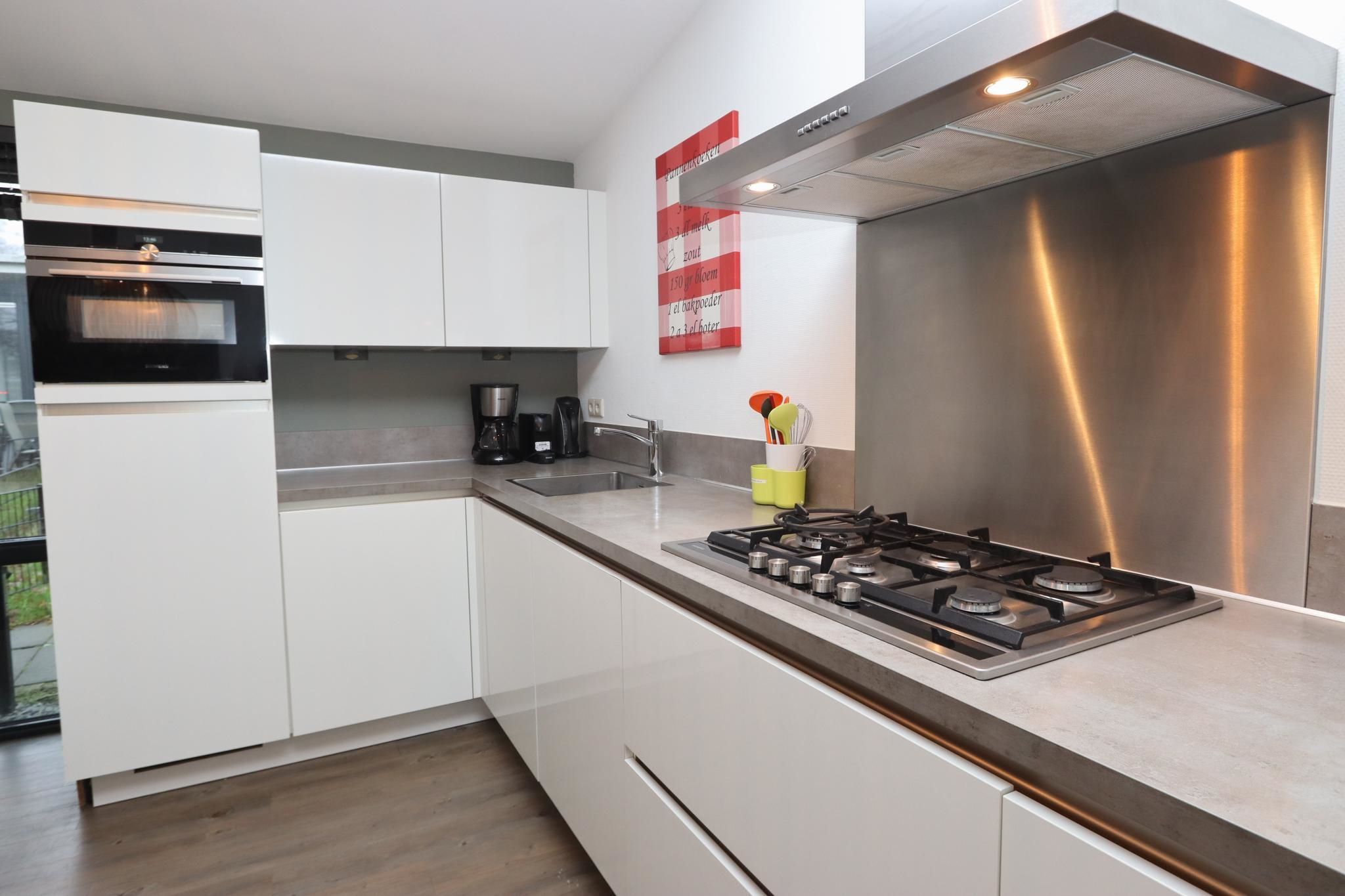 Foto 12 van Dwarsweg 73-A3