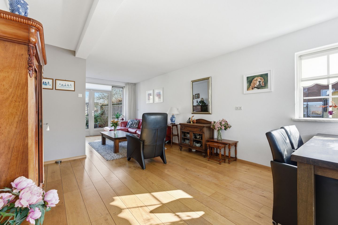 Photo 10 of Treubstraat 13