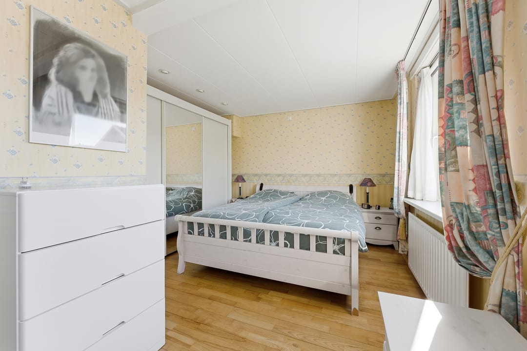 Photo 23 of Treubstraat 13