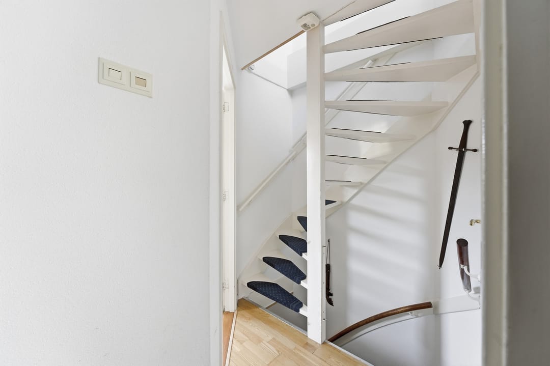 Photo 31 of Treubstraat 13
