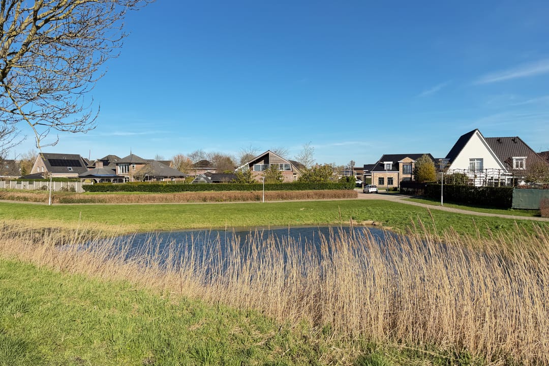 Photo 41 of Monnikenstraat 3