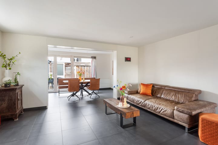 Photo 2 of Liverpoolstraat 50