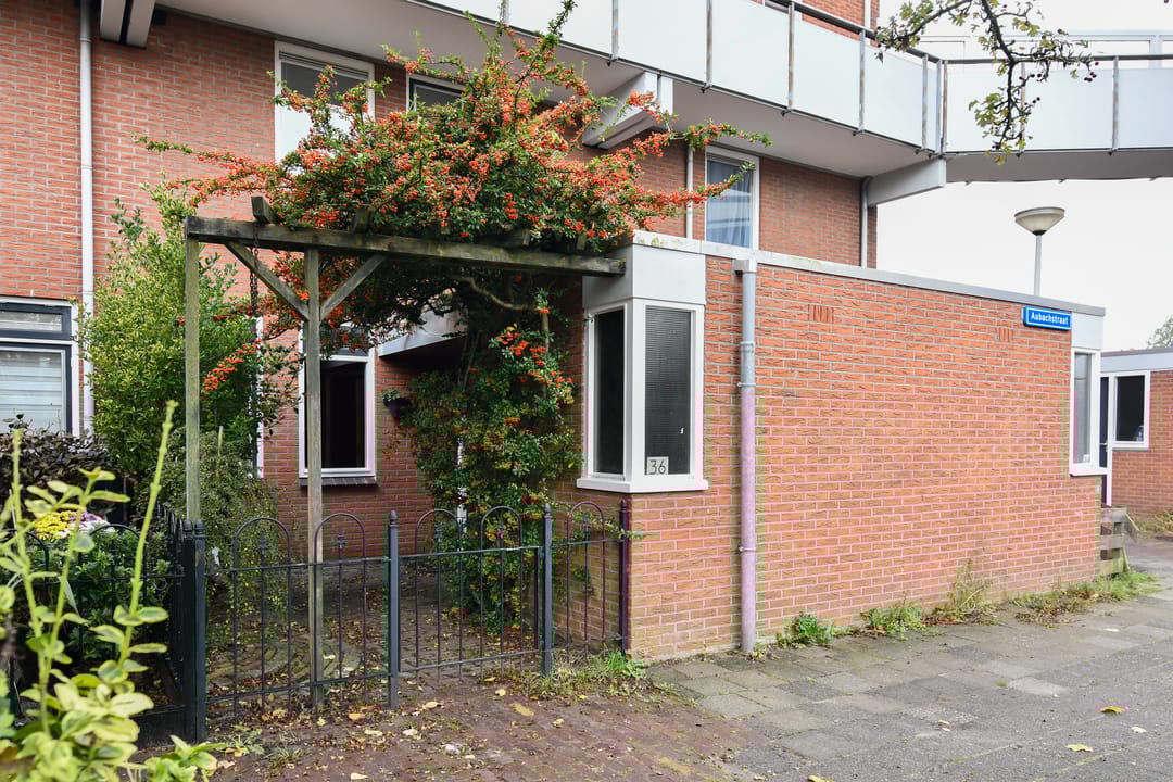 Photo 28 of Aubachstraat 36