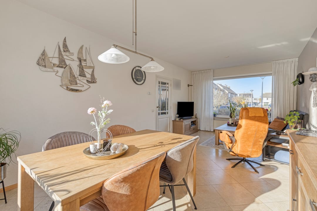 Foto 8 van van Nesstraat 18