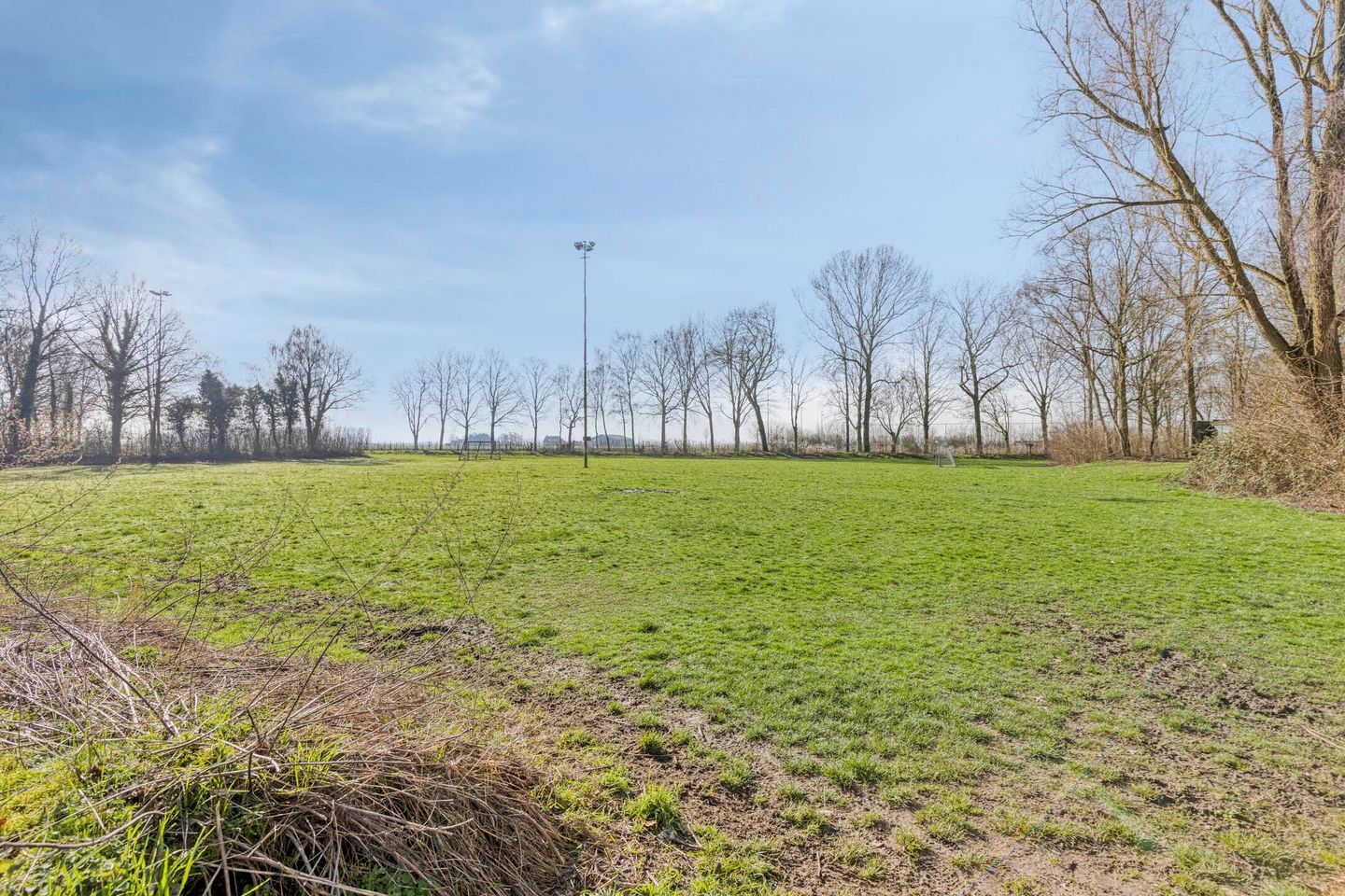 Foto 35 van van Nesstraat 18