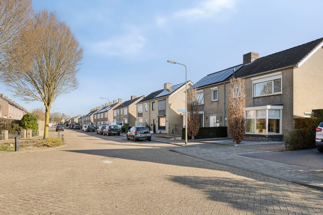 Photo 37 of Kapelstraat 3