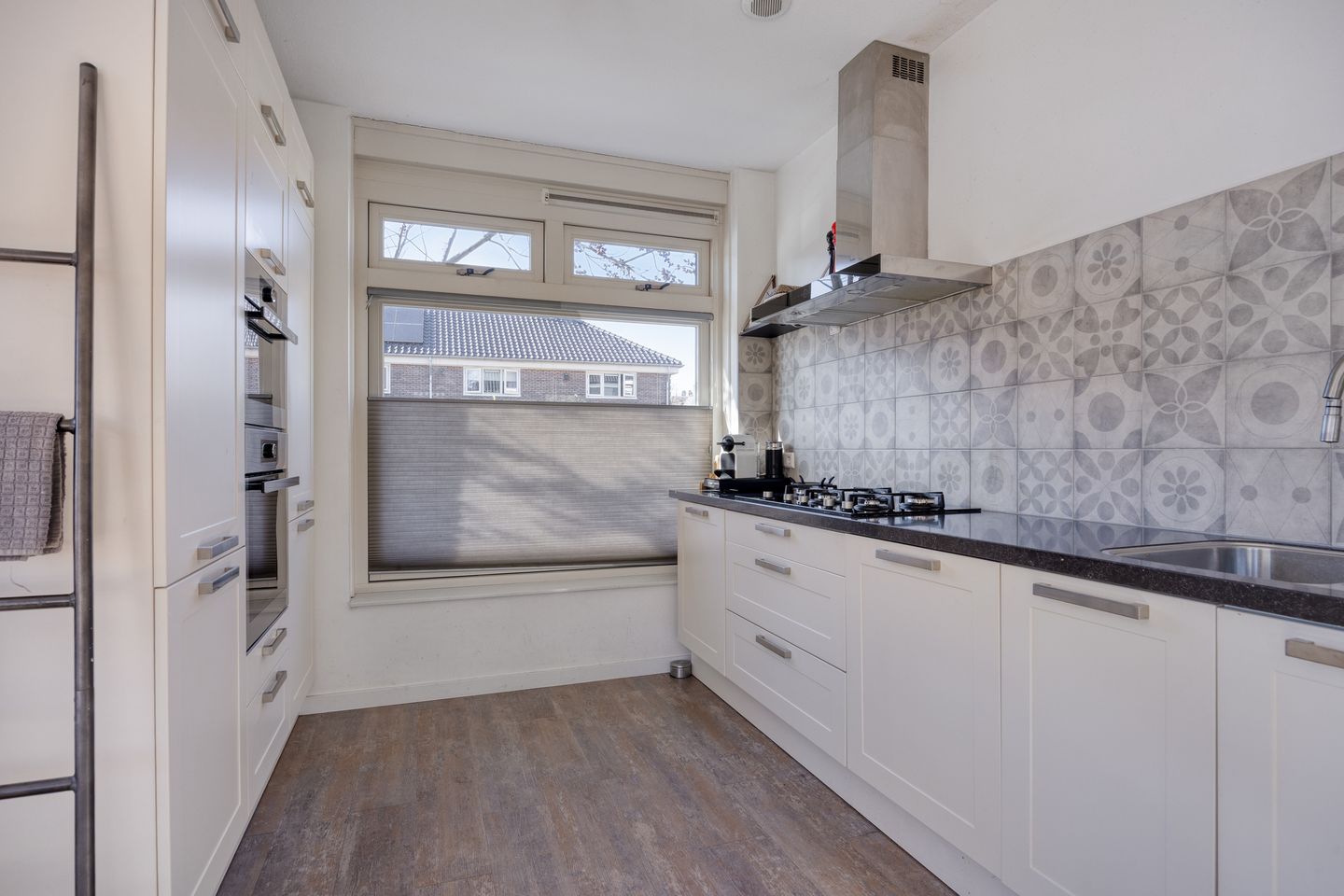 Photo 20 of Jan Luykenstraat 2