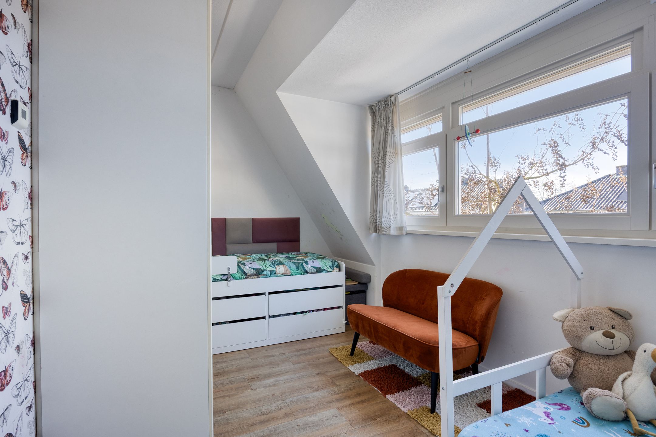 Photo 33 of Jan Luykenstraat 2