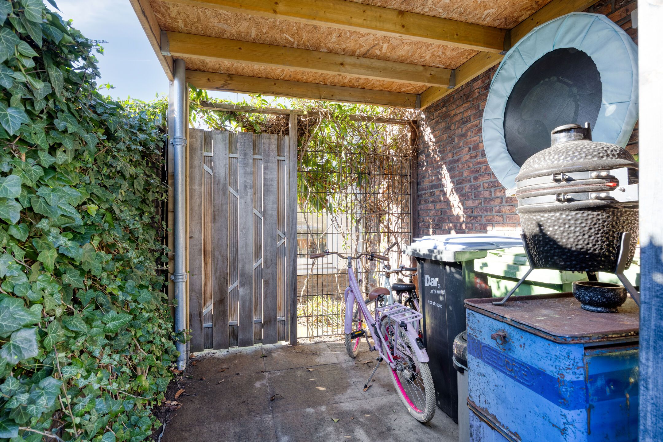 Photo 45 of Jan Luykenstraat 2