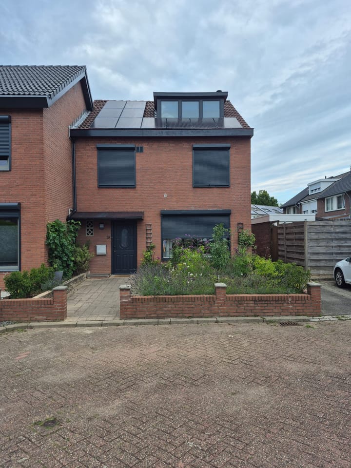 Photo 4 of Daslook 38