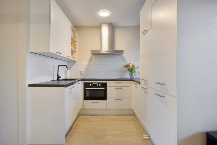 Photo 2 of Fluitekruidweg 239