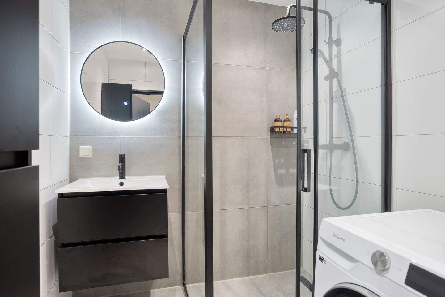 Photo 5 of Fluitekruidweg 239