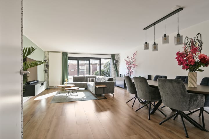 Foto 5 van Rhienderstein 21