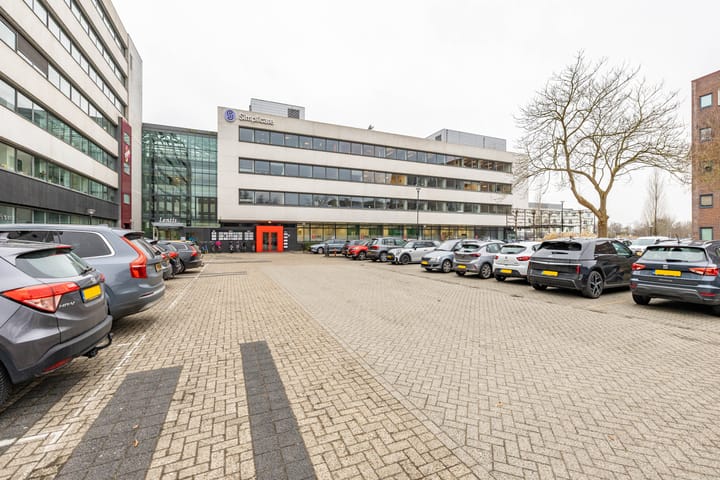 Laan Corpus den Hoorn 102-1