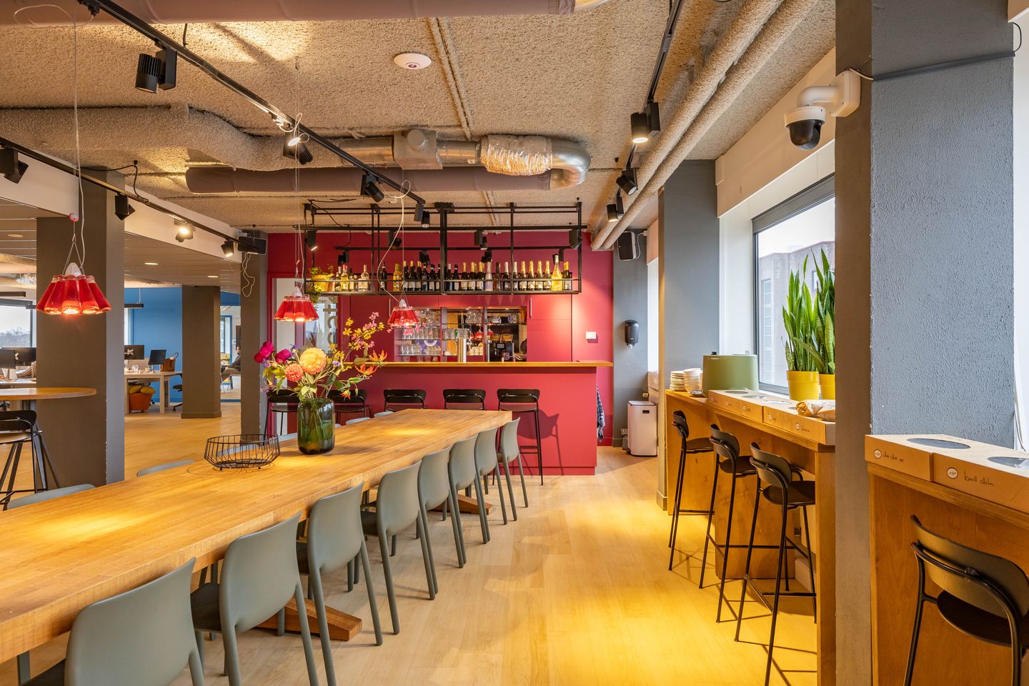 Bekijk foto 2 van Laan Corpus den Hoorn 102-1