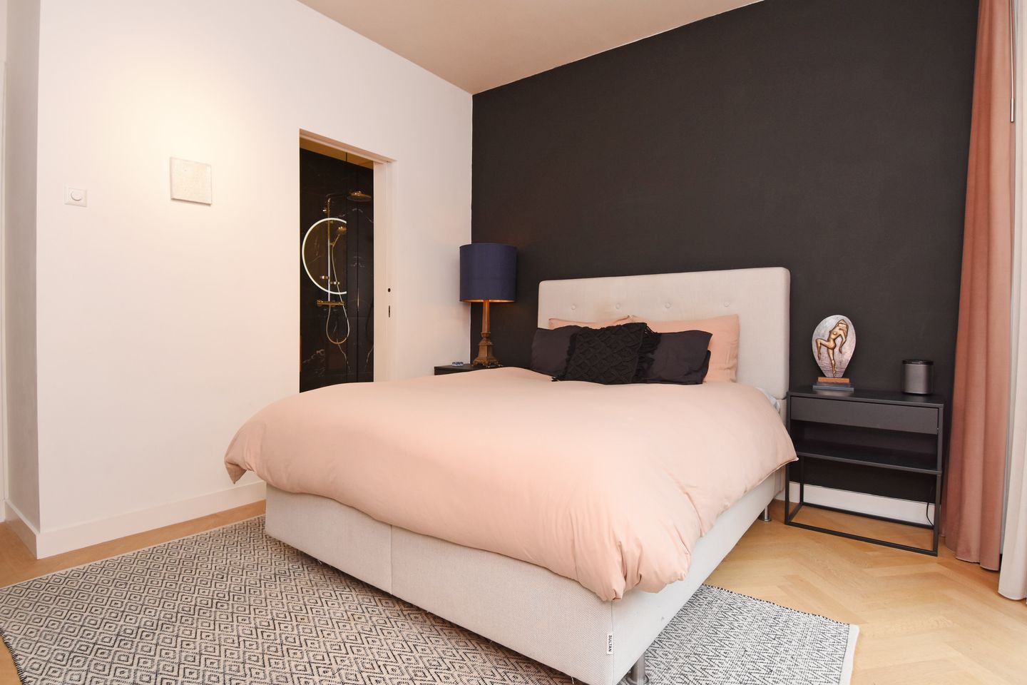 Foto 19 van Frederik Hendriklaan 36-B