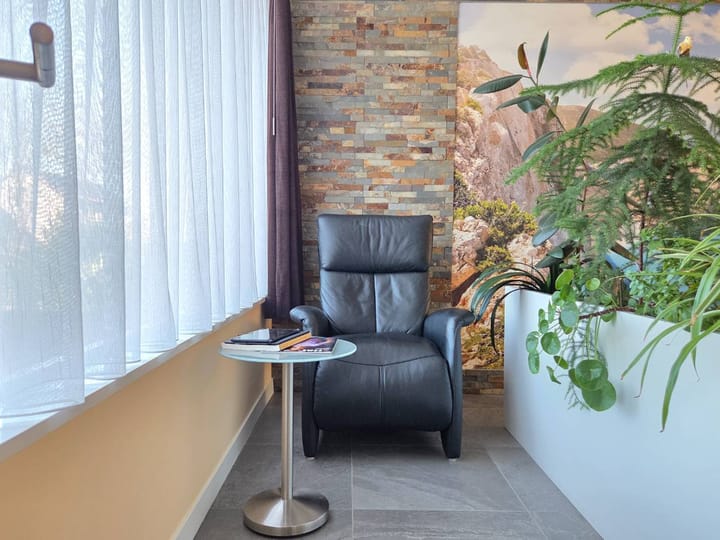 Photo 3 of Wilhelminastraat 10