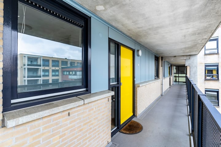 Foto 2 van Linschotensingel 1-ED