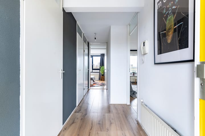 Foto 3 van Linschotensingel 1-ED