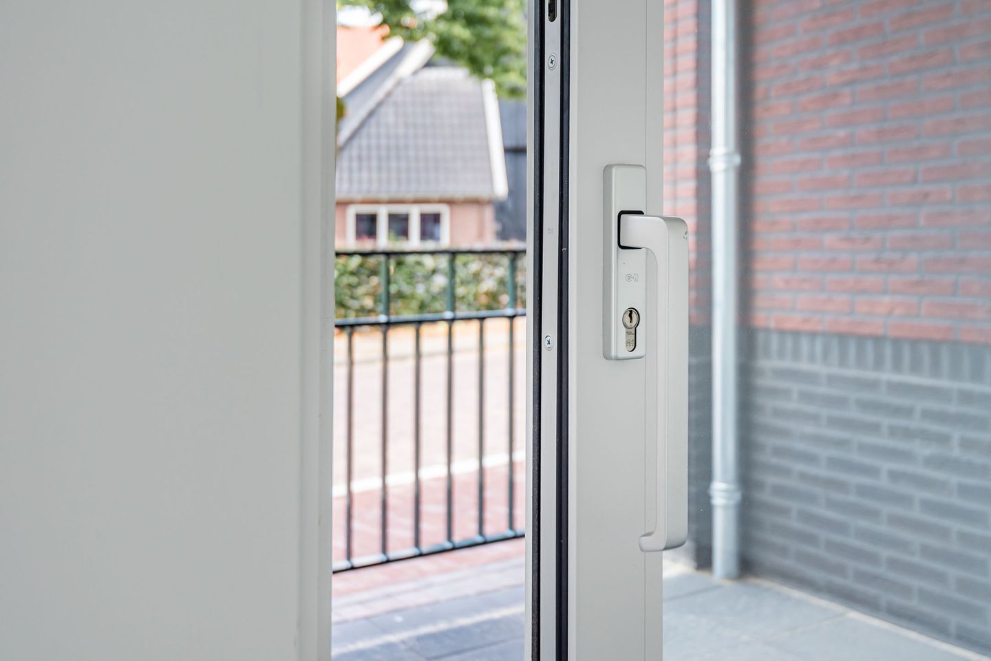 Photo 14 of Raadhuisstraat 9