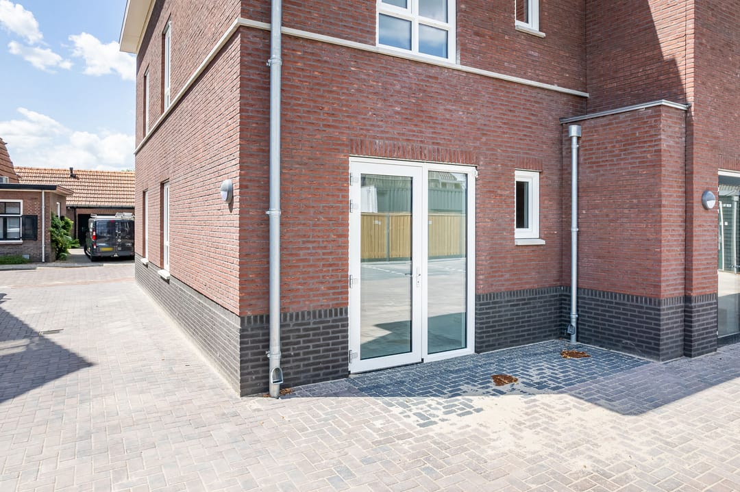 Photo 23 of Raadhuisstraat 9