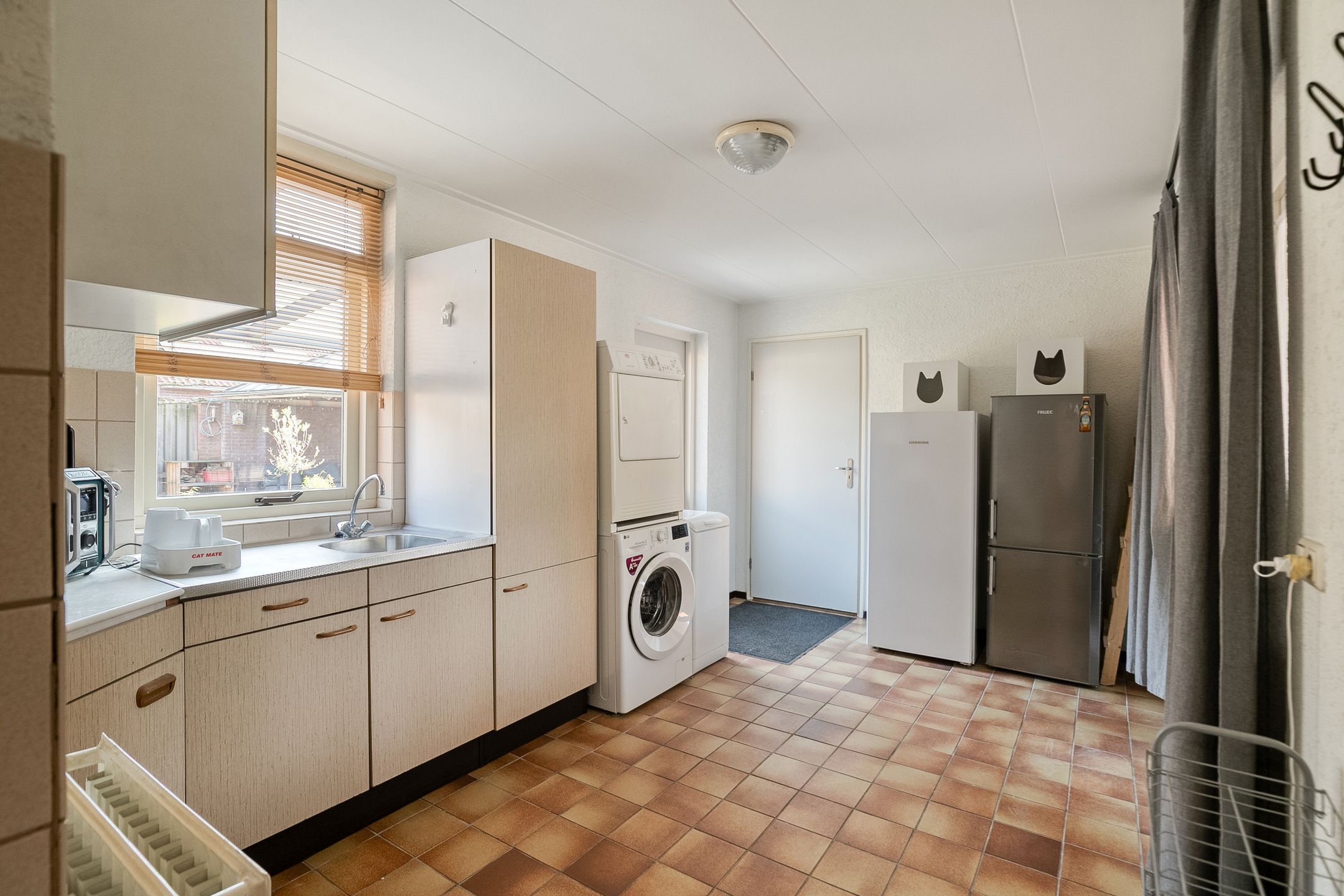 Foto 12 van Broekdijk 16-B