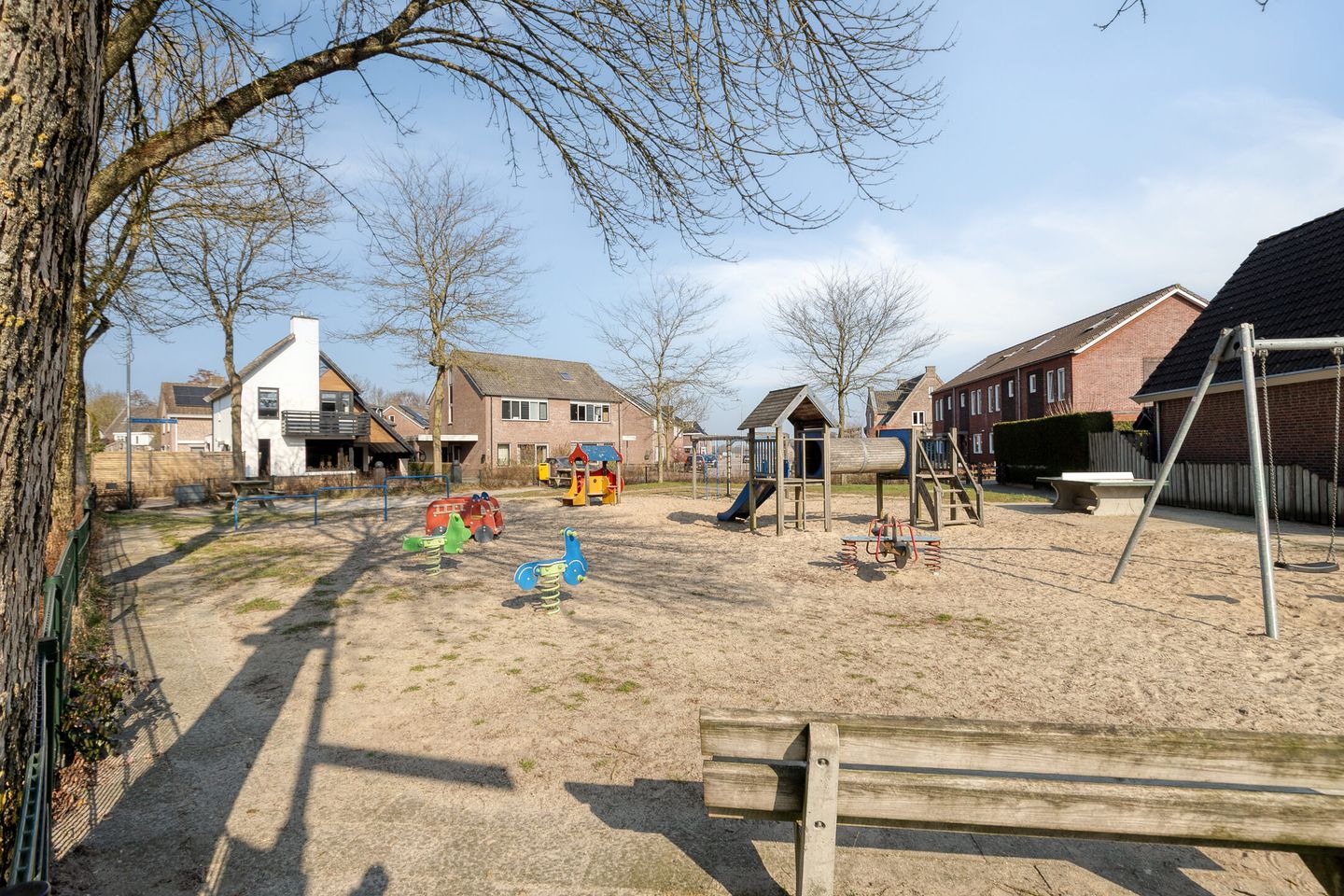 Foto 44 van Broekdijk 16-B