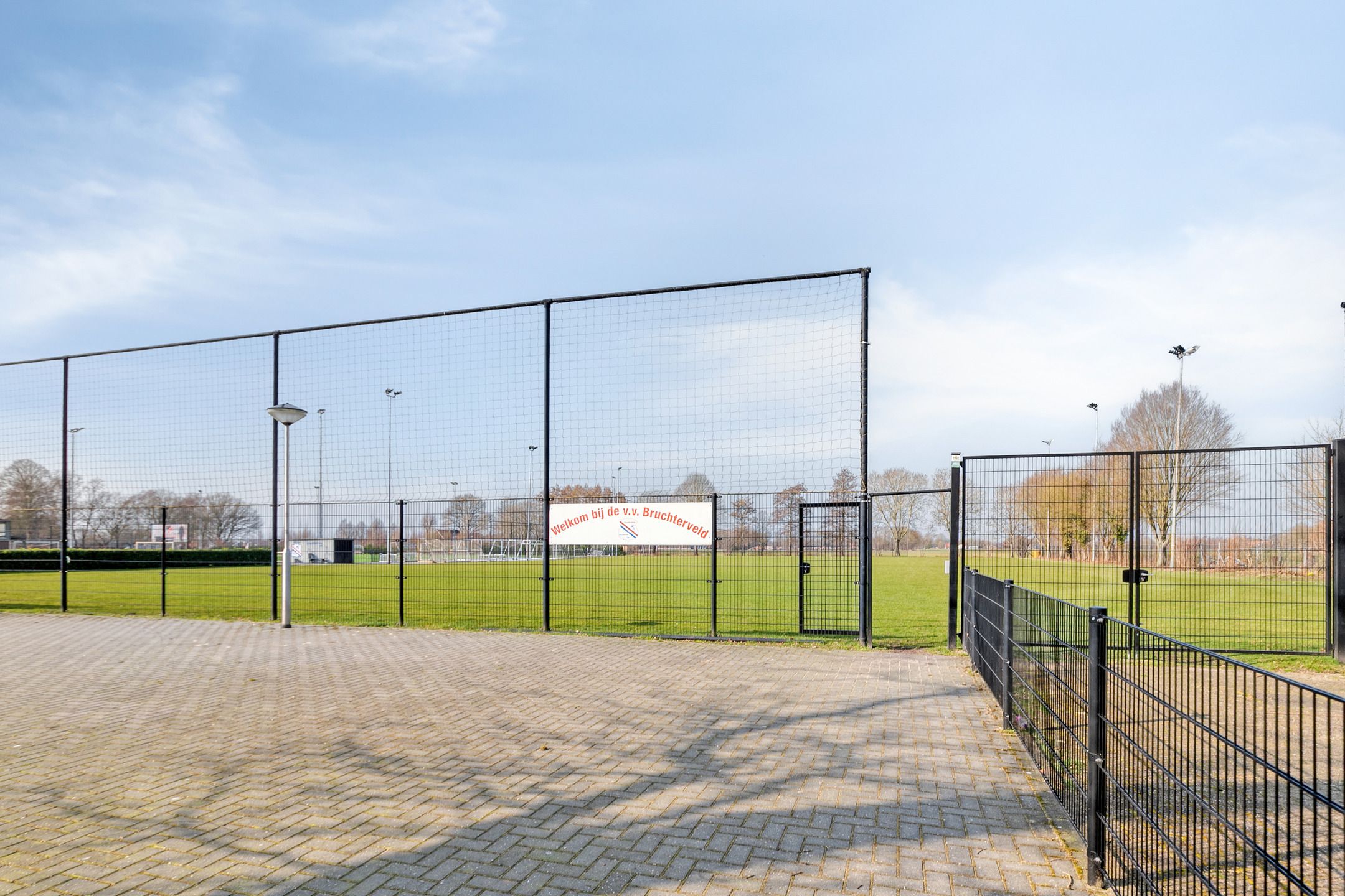 Foto 48 van Broekdijk 16-B