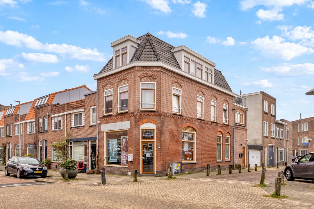 Photo 1 of Makassarstraat 2-B