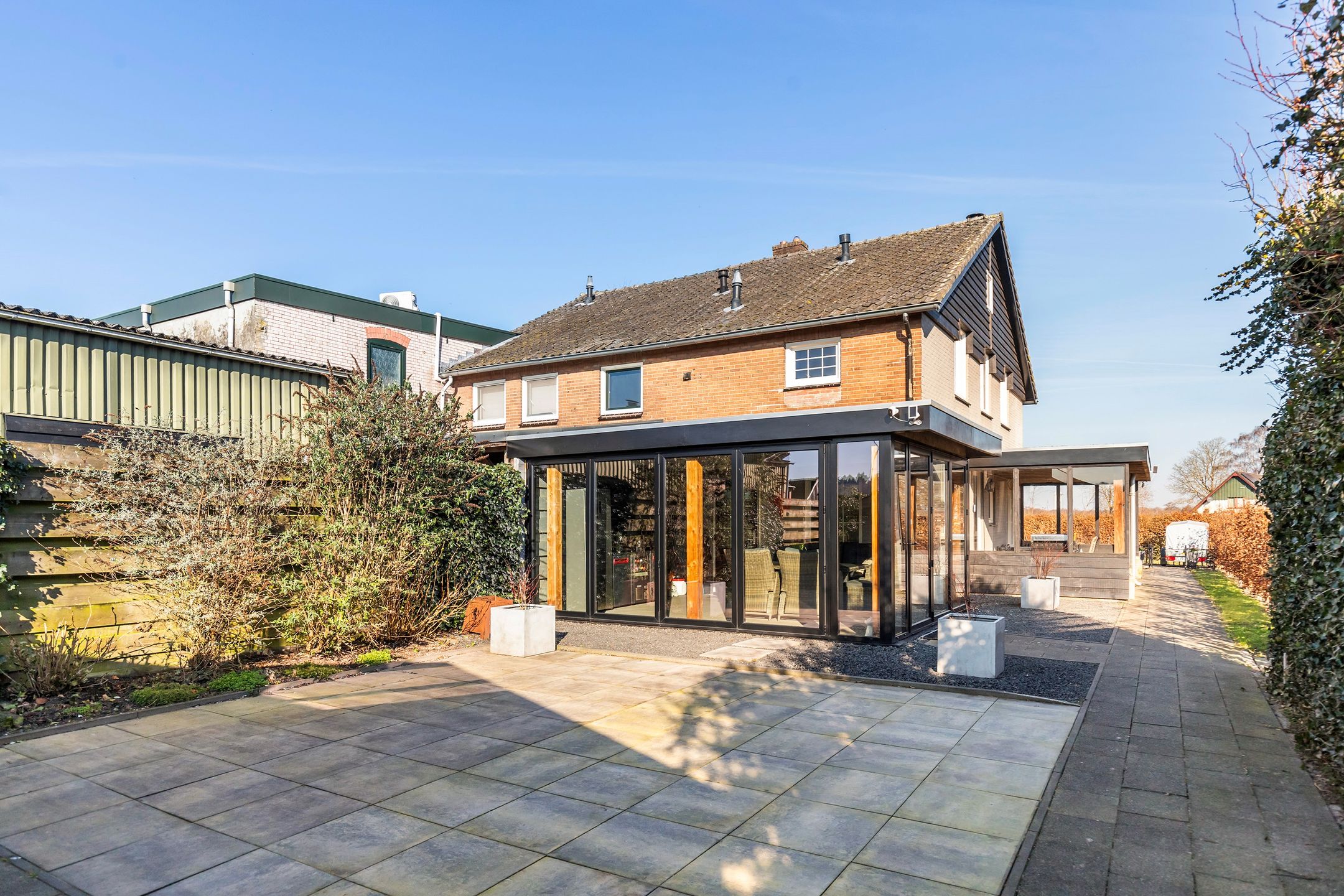 Foto 15 van Eerbeekseweg 132