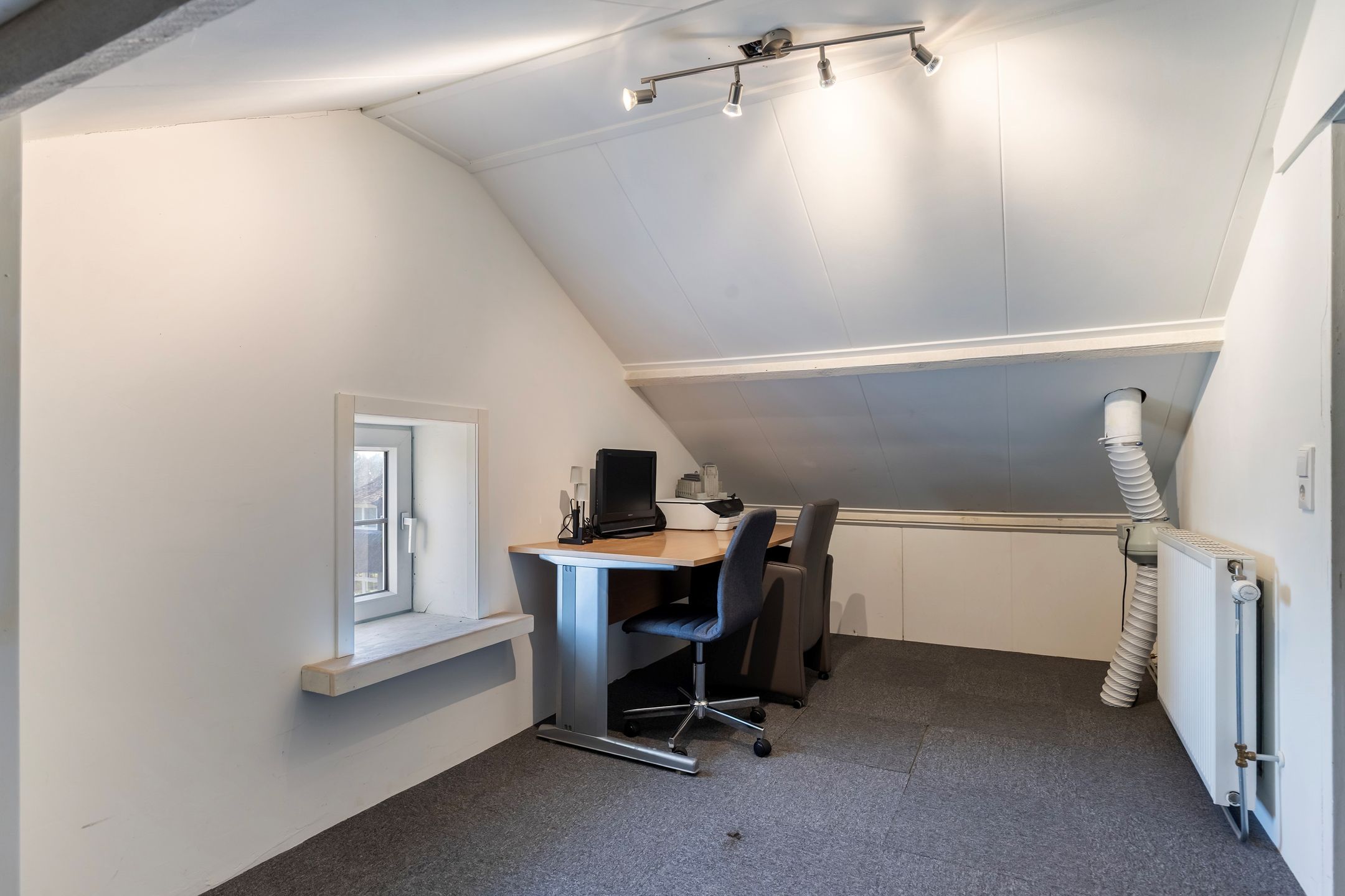 Foto 27 van Eerbeekseweg 132