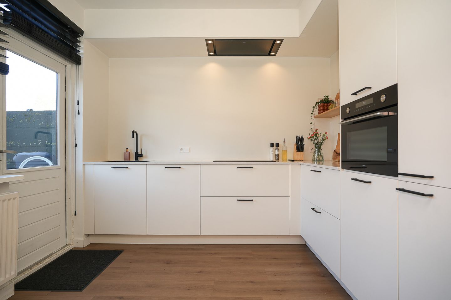 Photo 14 of Schaepmanstraat 18