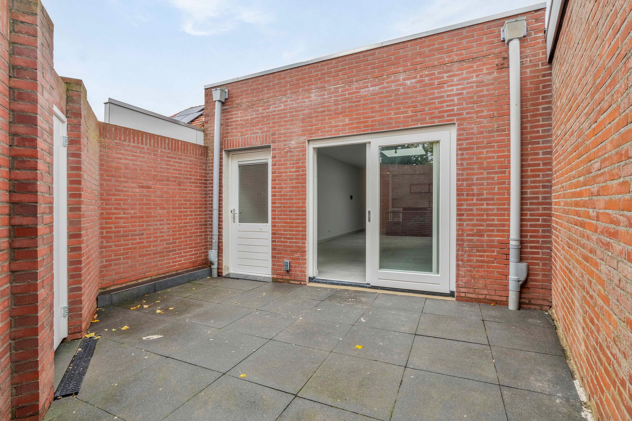 Photo 15 of Grotestraat 67-01