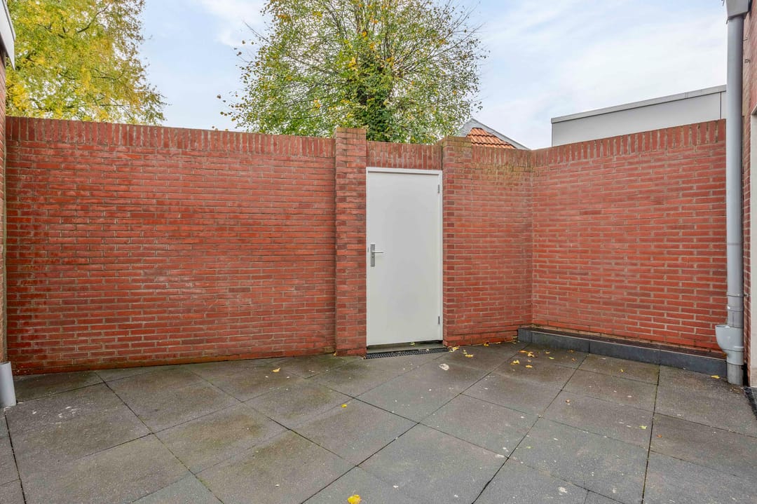 Photo 16 of Grotestraat 67-01