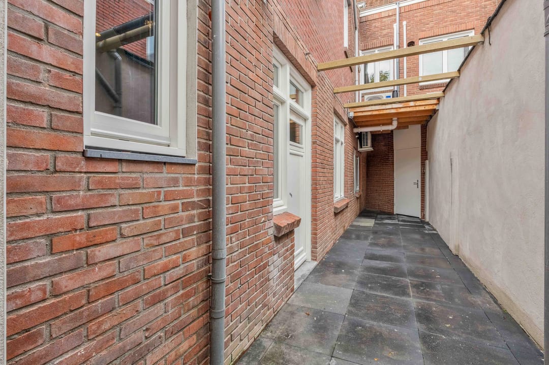 Photo 26 of Grotestraat 67-01