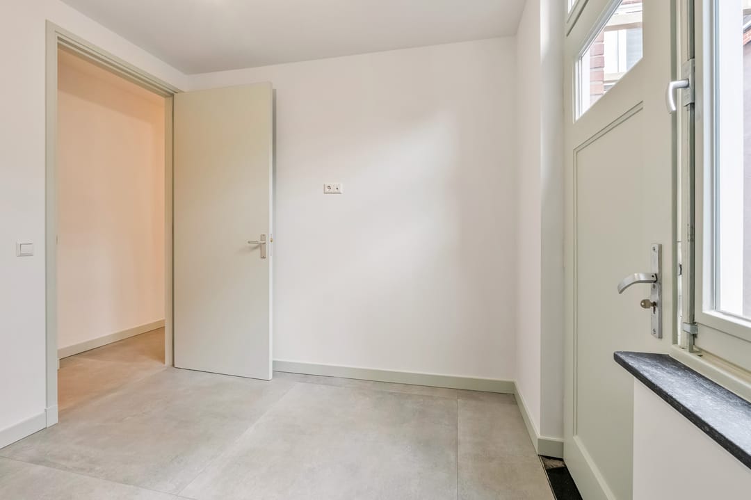 Photo 28 of Grotestraat 67-01