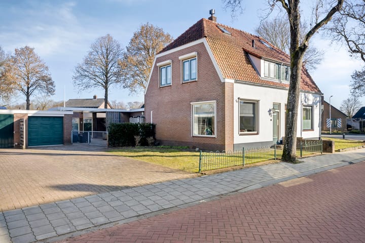 van Riebeeckstraat 4