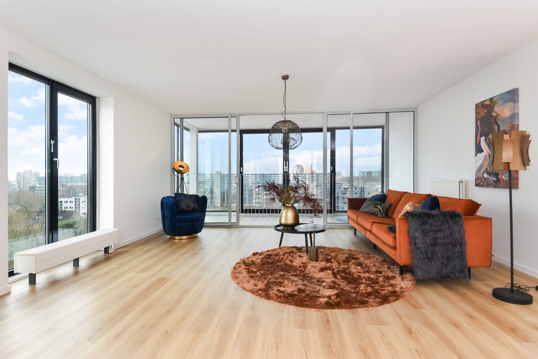 Modern 4-Room Apartment with Panoramic View in Zoetermeer City Center — 16